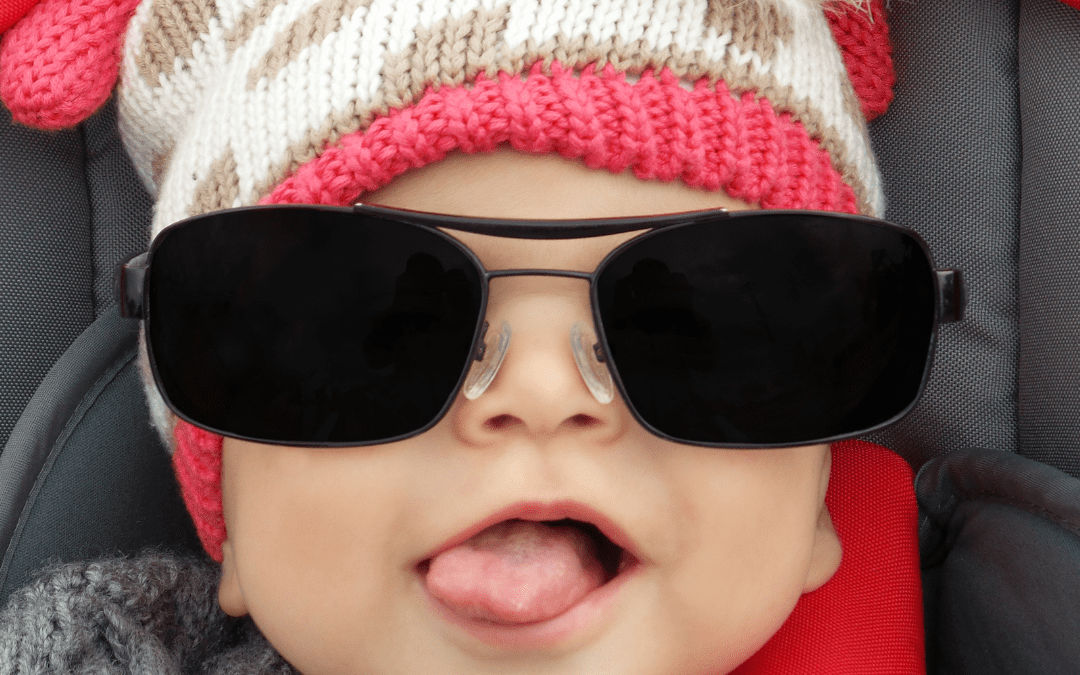 ¿Por qué los bebés sacan la lengua?